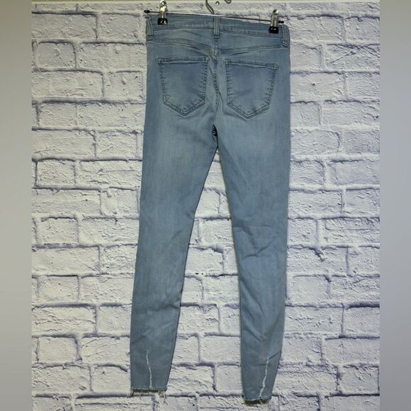 Free People Distressed Raw Hem Jeans Size 25 light wash - Picture 4 of 11